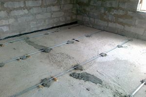 Как правильно сделать бетонную стяжку по маякам (ФОТО)