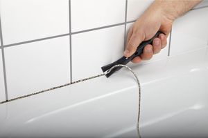 Методи усунення стику ванни зі стіною