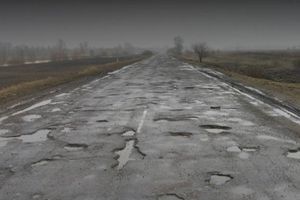 Трассу Днепр-Никополь отремонтировали после 20 лет разрухи