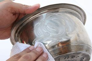 Как правильно ухаживать за кухонной эмалированной посудой